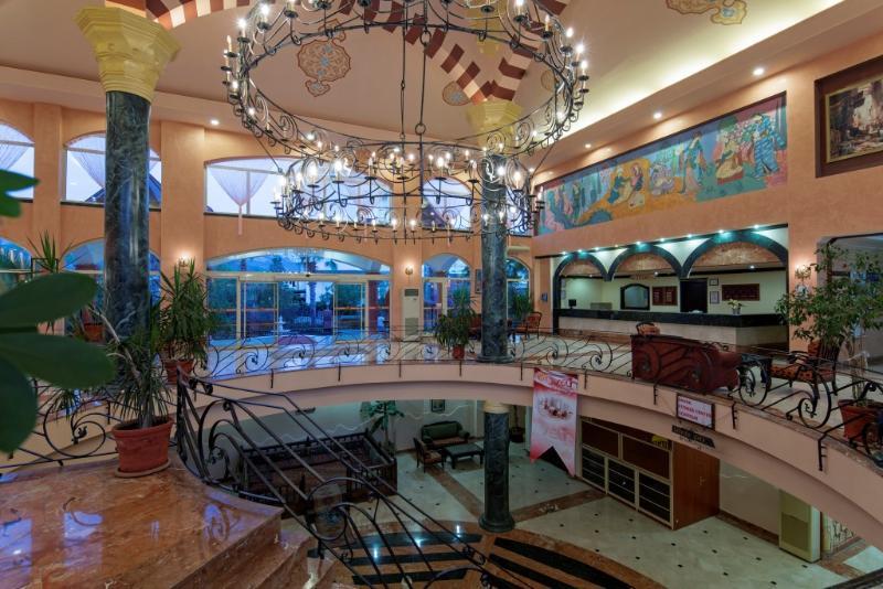 Hotel Larissa Sultan 4*