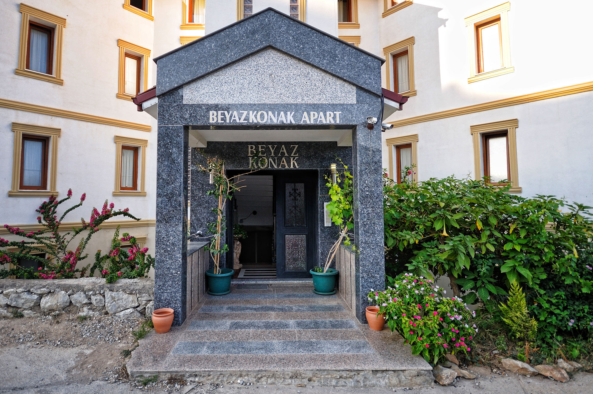 Beyaz Evleri Aparthotel 3*