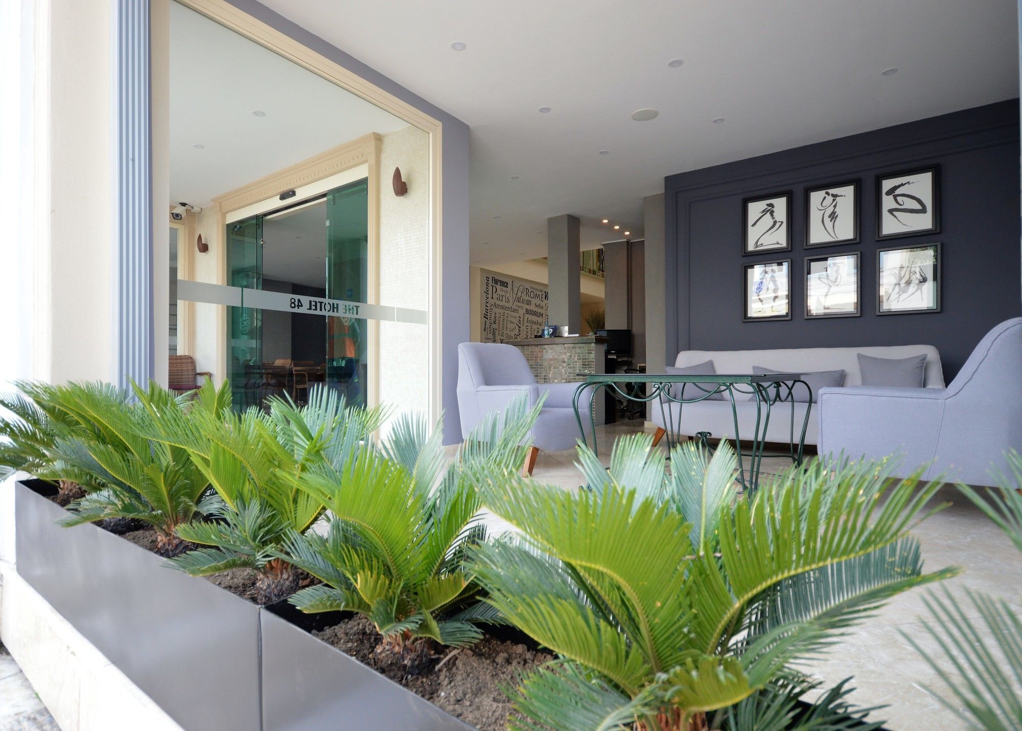 The 48 Hotel 3*