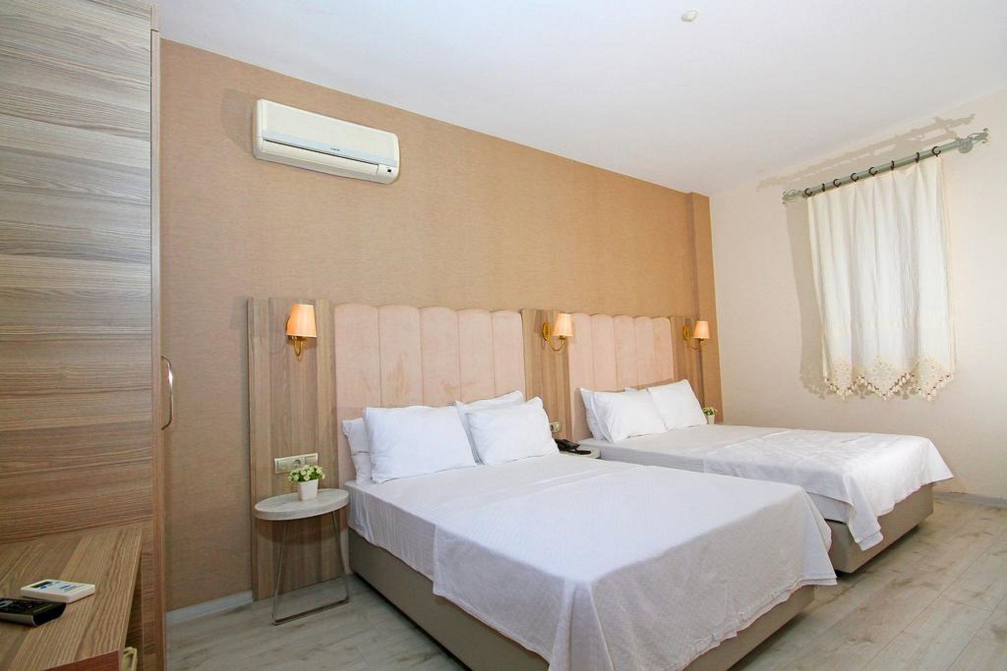Hotel The 48 3*