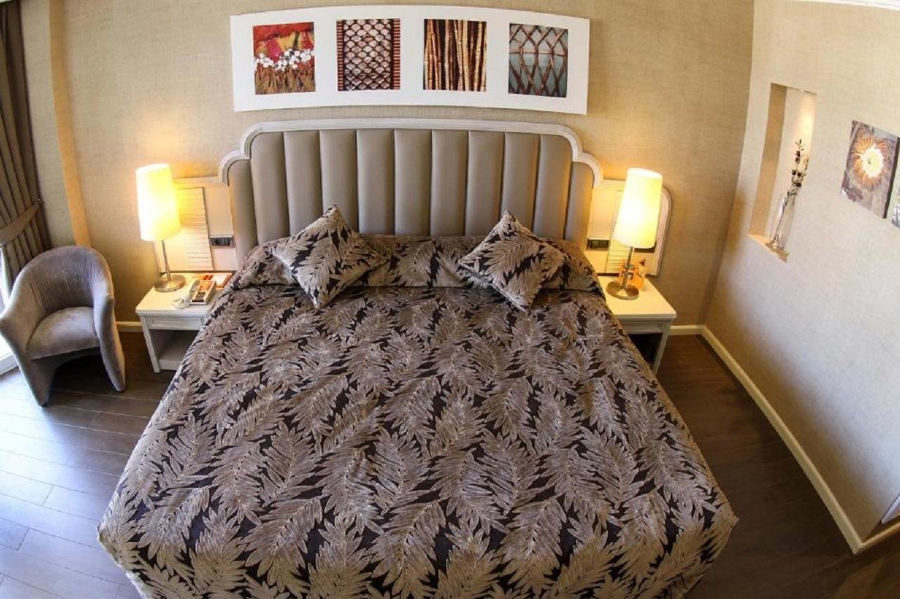 Elegance International Marmaris