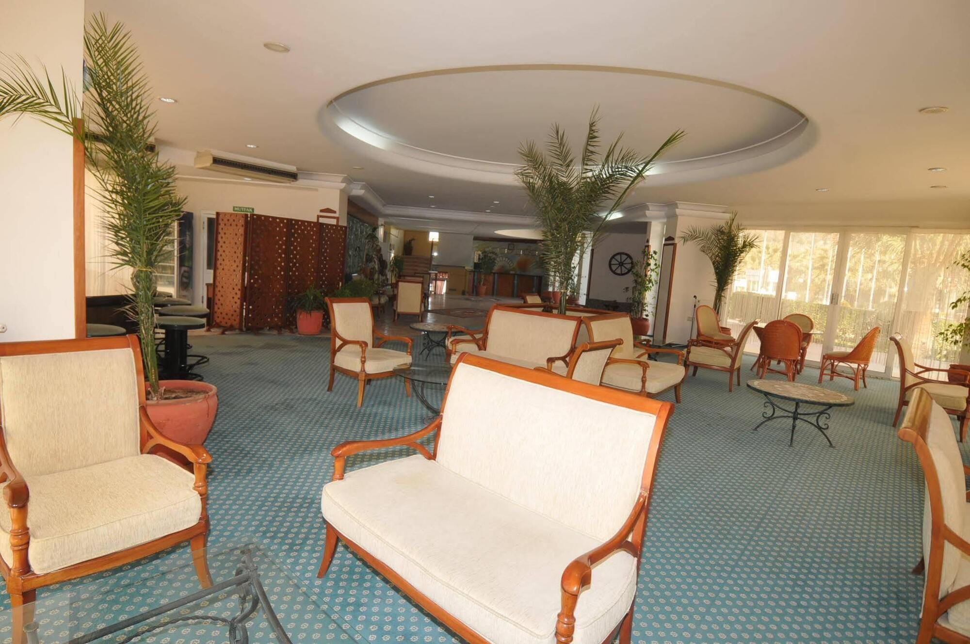 Lycus Hotel 4*