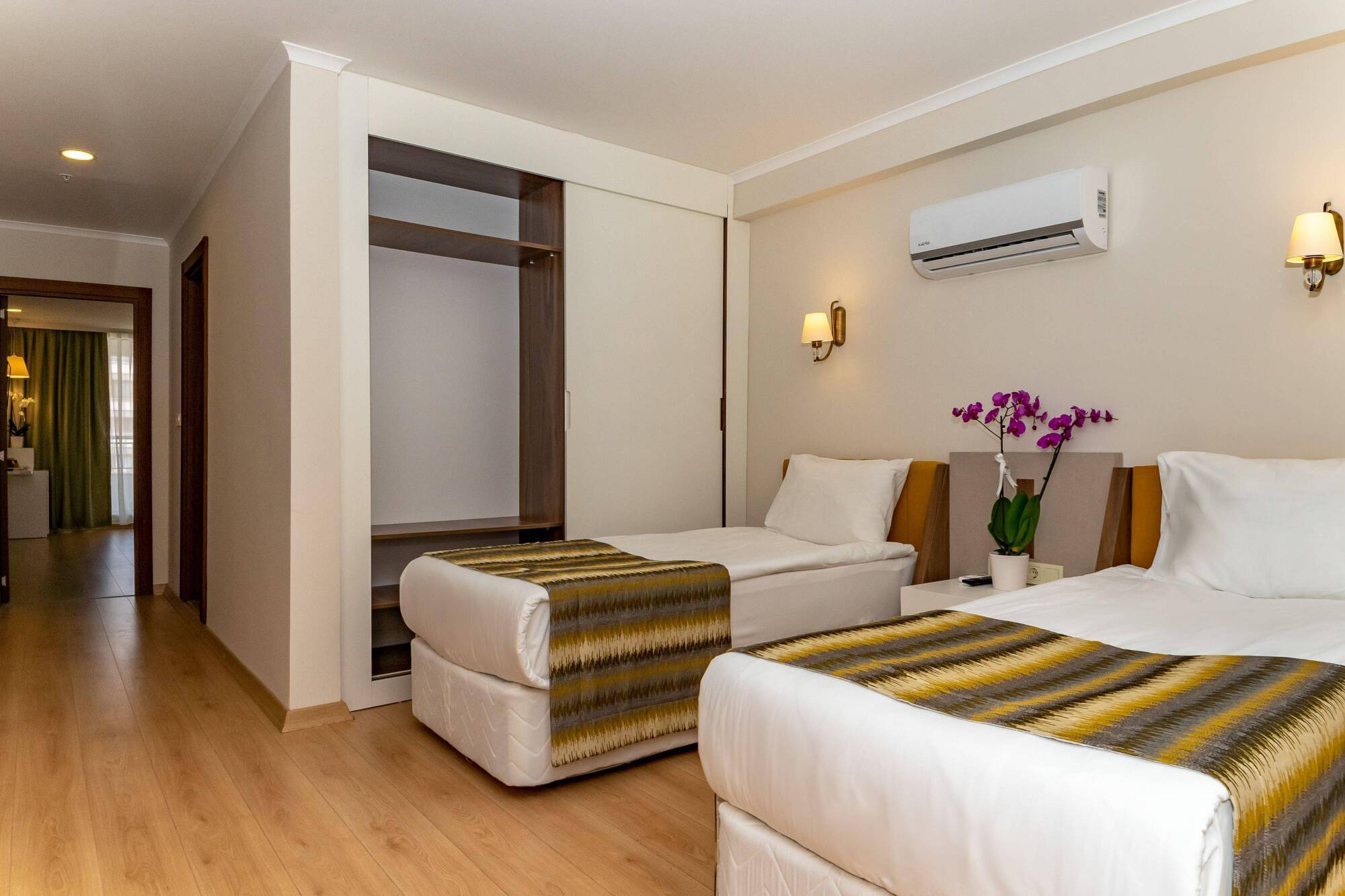 Euphoria Comfort Alanya 5* Mahmutlar