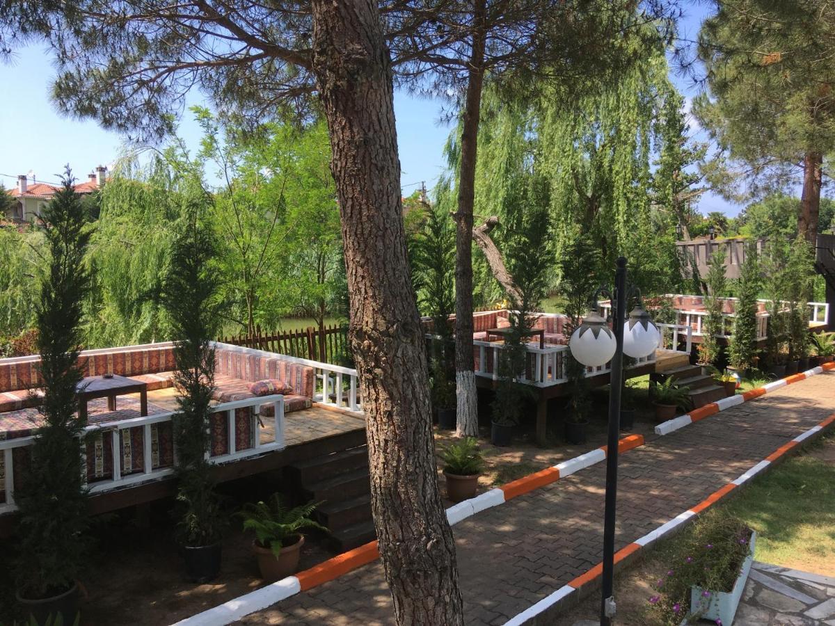 Shila Doert Mevsim Tatil Koyu 3*