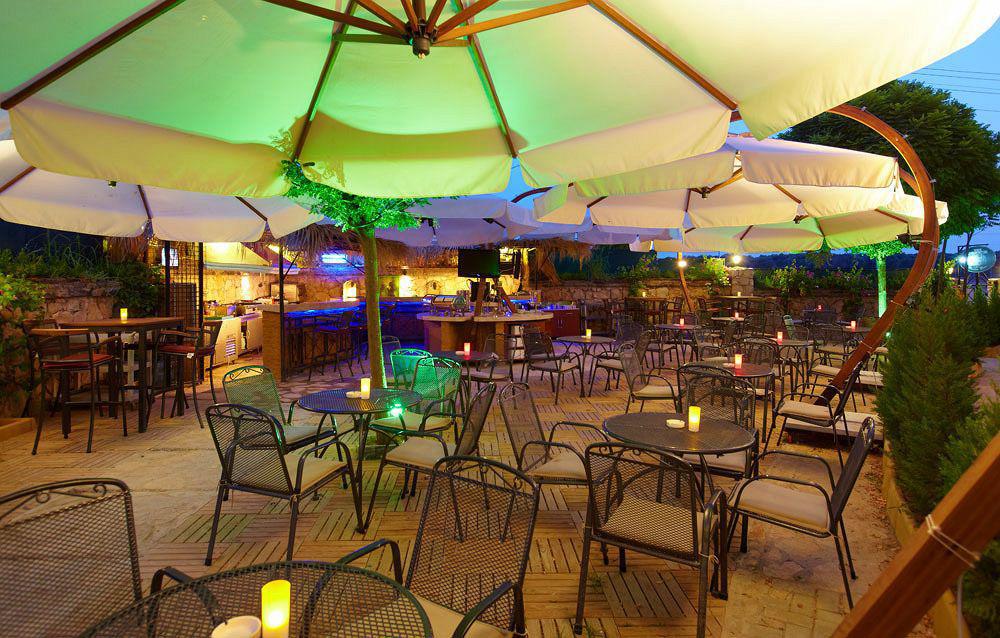 Seahorse Deluxe Hotel 3*