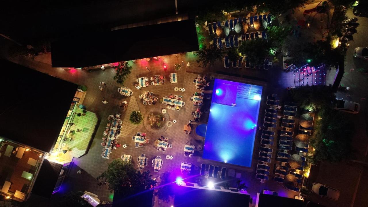 Mavi & Restaurant 2* Didim