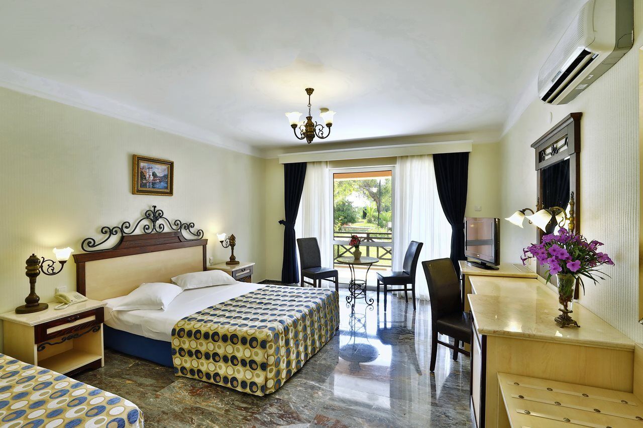 Hotel Club Yali & Gumuldur