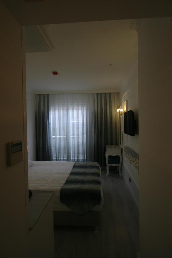 Ligos Hotel