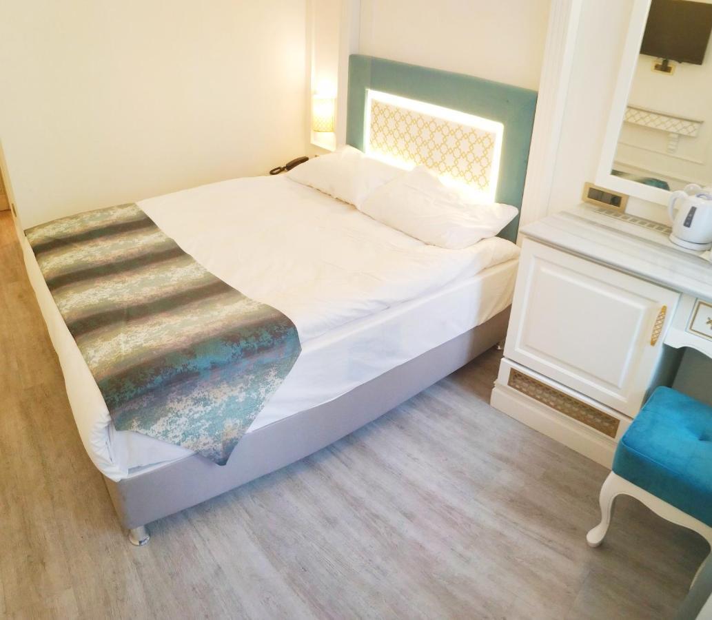 Hotel Ligos *