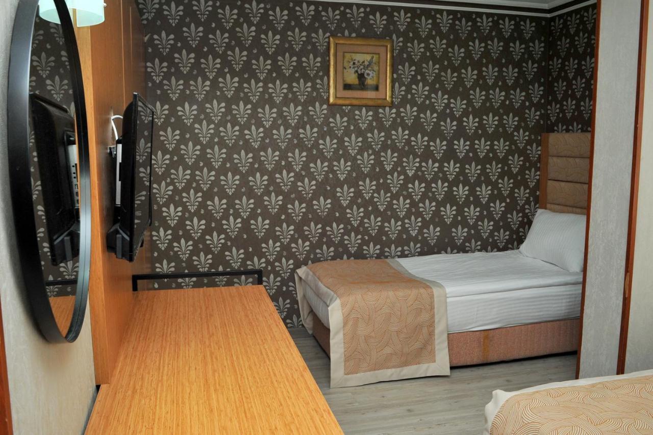 Hotel Lion 3*