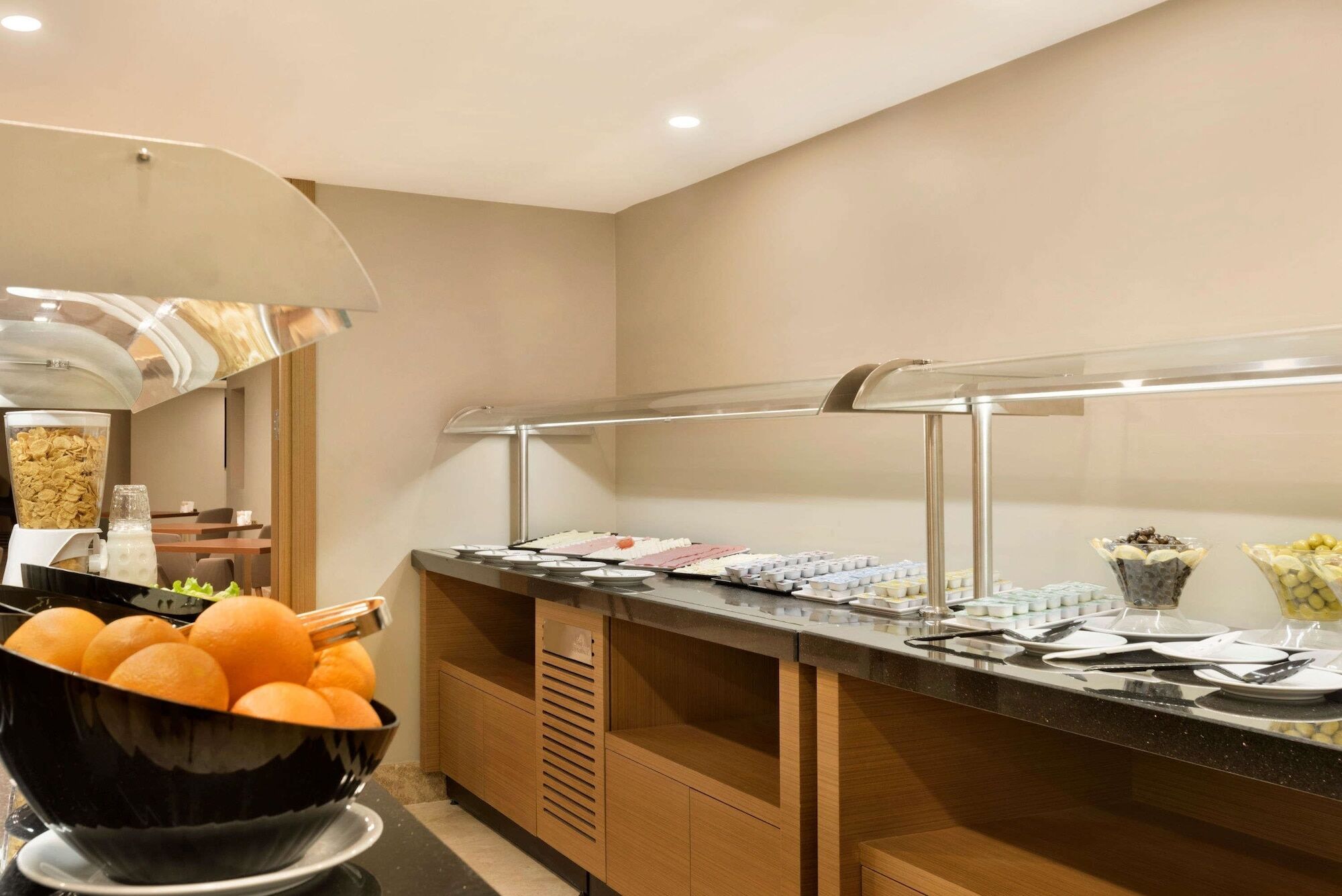 Ramada Encore By Wyndham Hotel