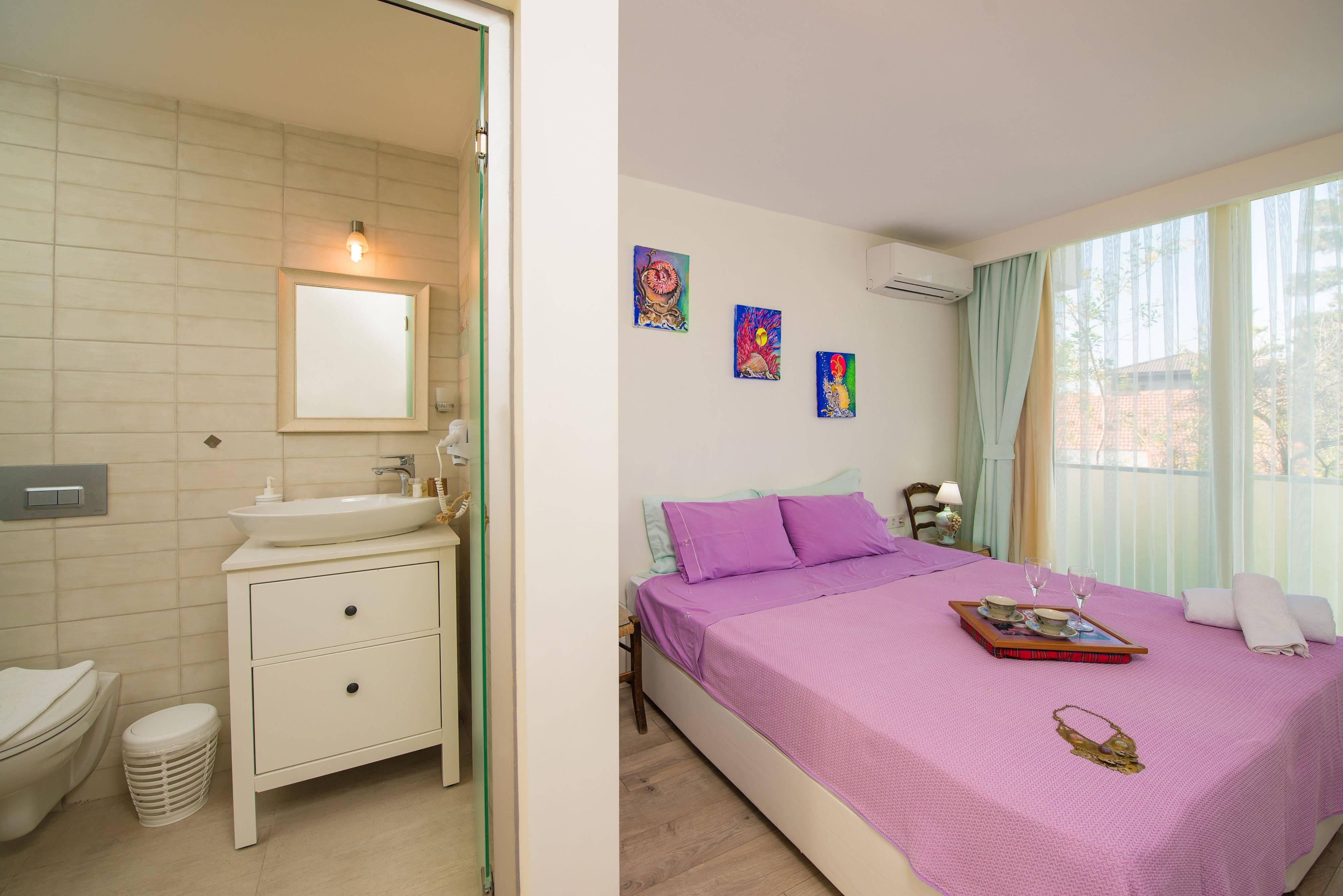 Destina Hotel 2*