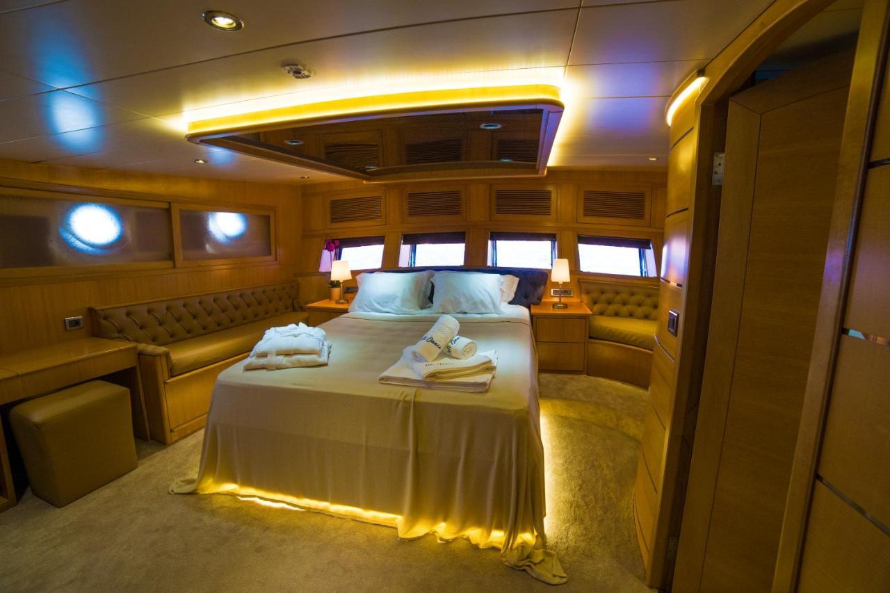 Villa 7 Deluxe - A Seductive Blend Of Style And Serenity *