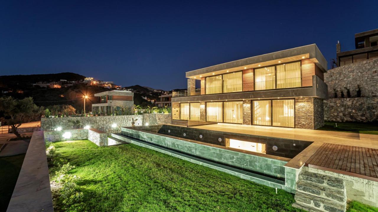 7 Deluxe - A Seductive Blend Of Style And Serenity Villa Yalikavak