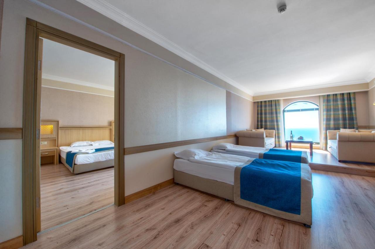 Resort Utopia World 5*