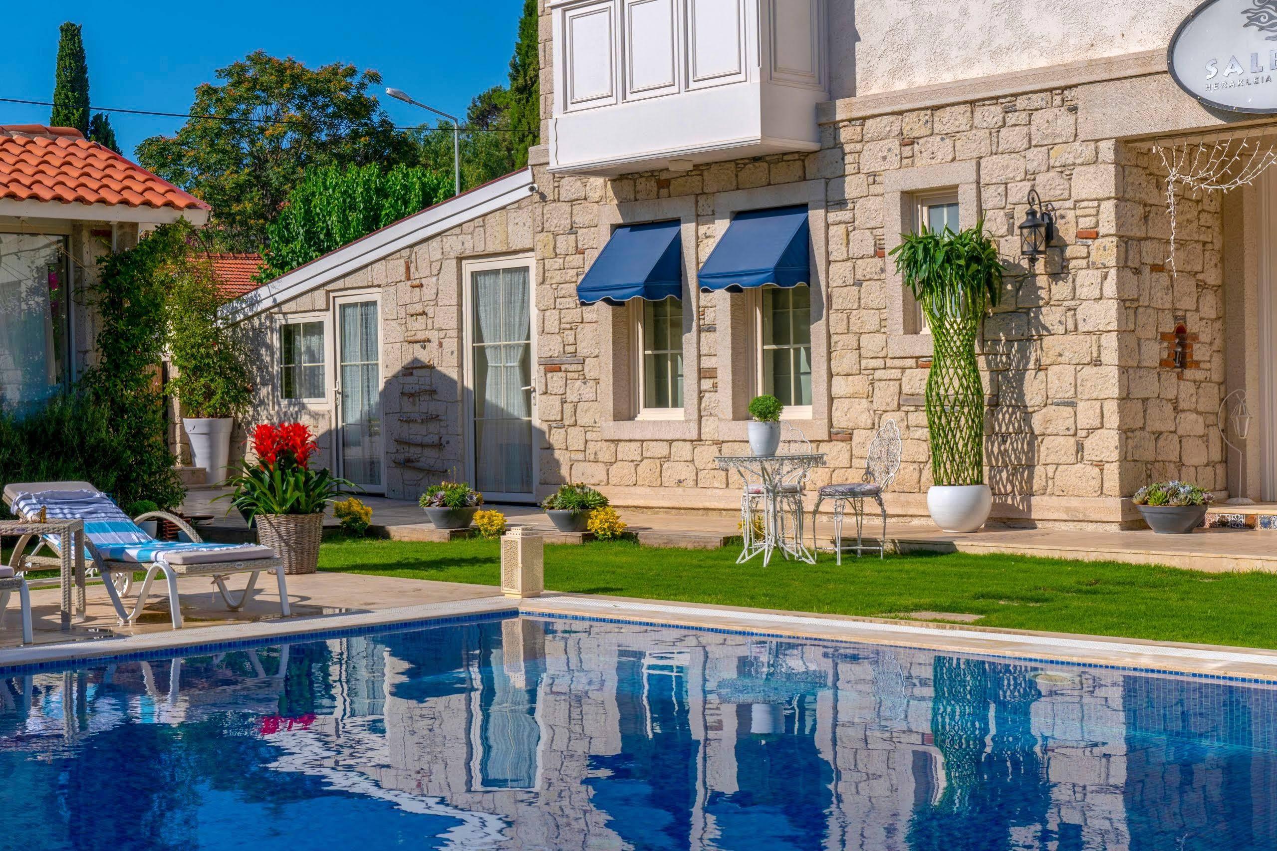 Hotel Salbakos Herakleia Boutique 5*