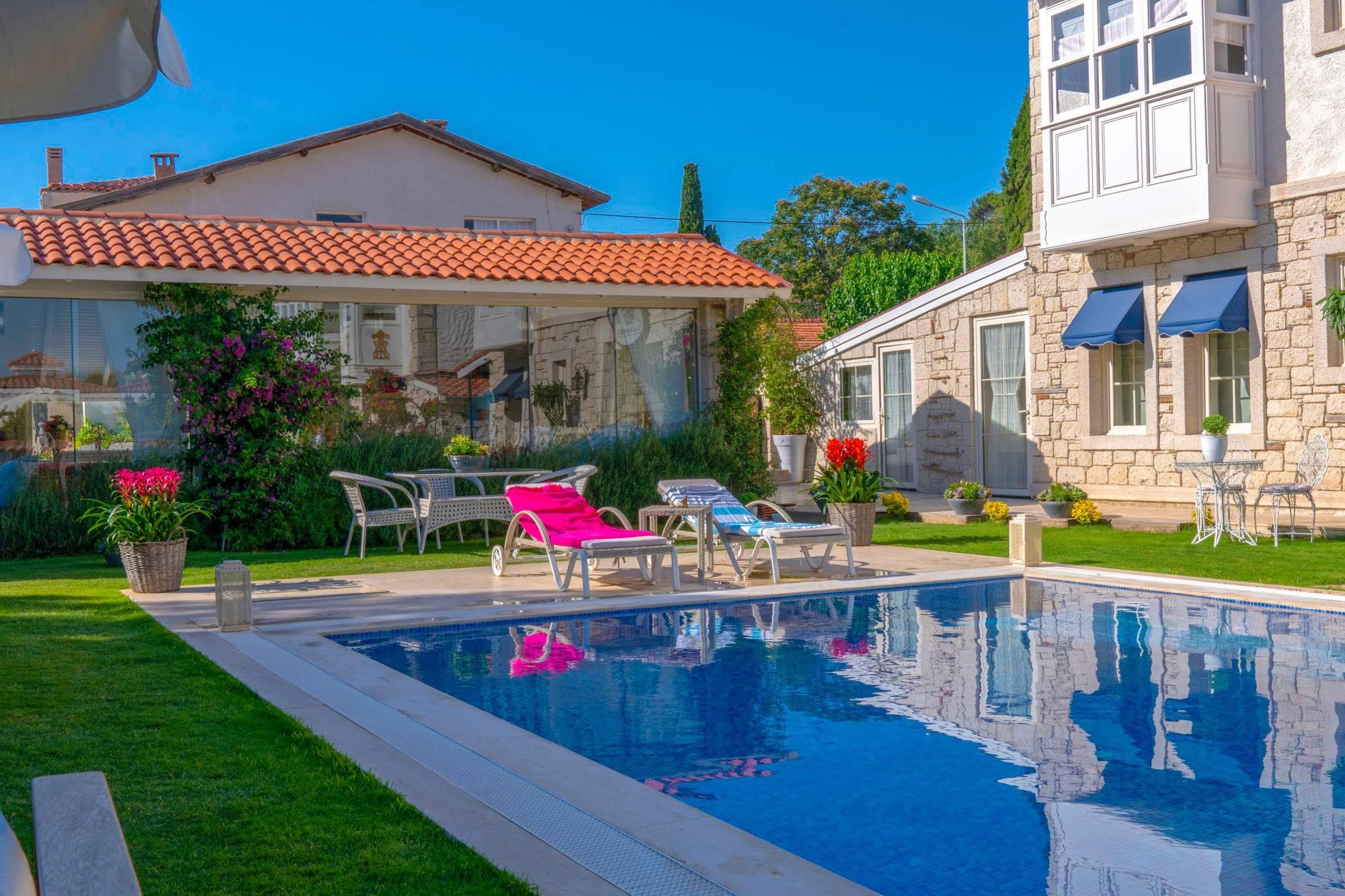 Salbakos Herakleia Boutique Hotel