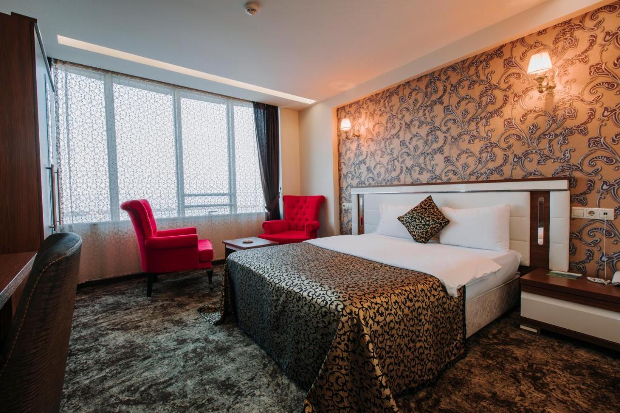 Ts Gold Hotel