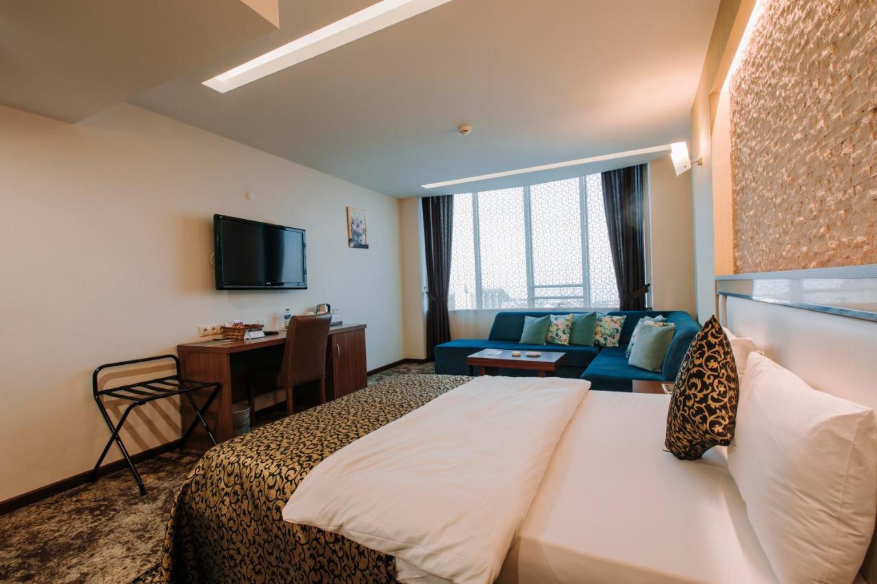 Hotel Ts Gold