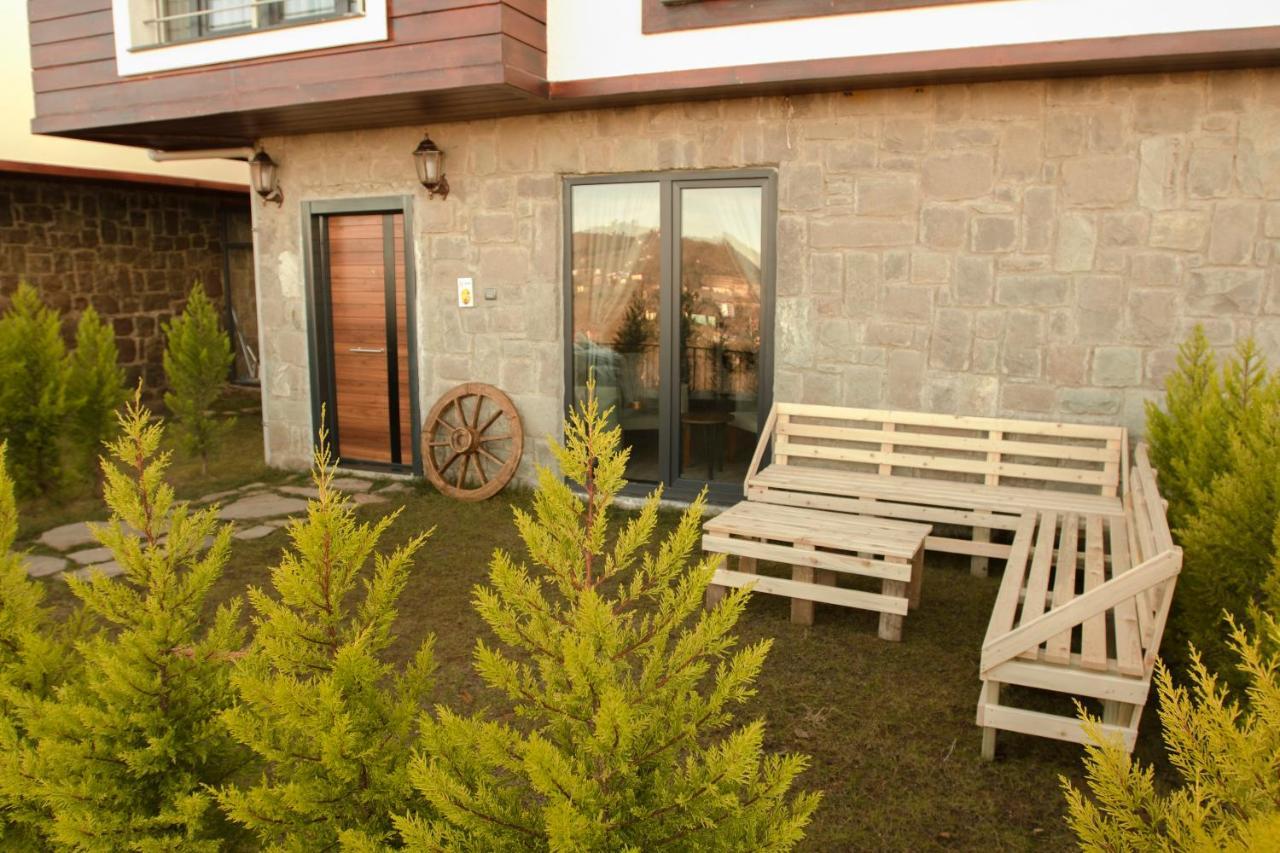 Royal Villa *