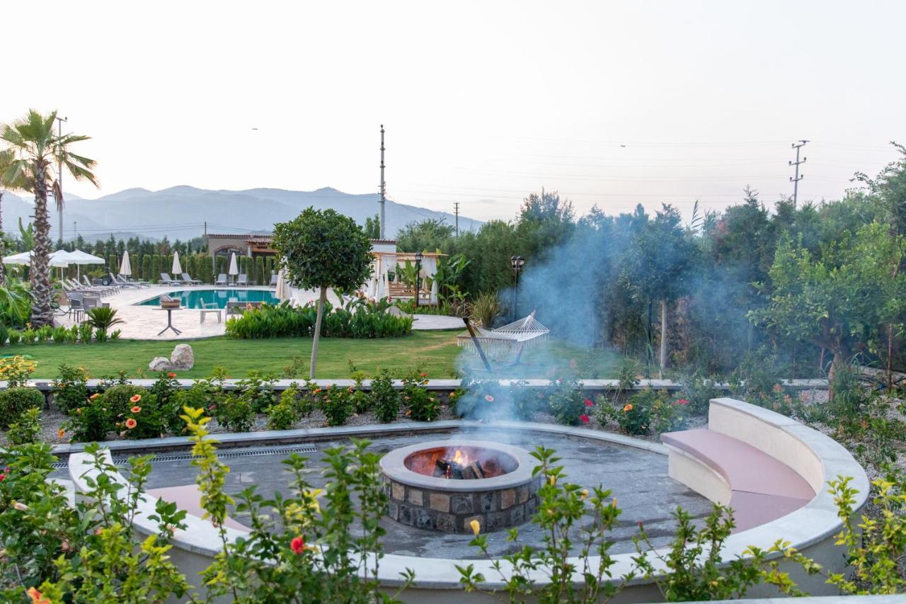 Zigo's Hotel 4*
