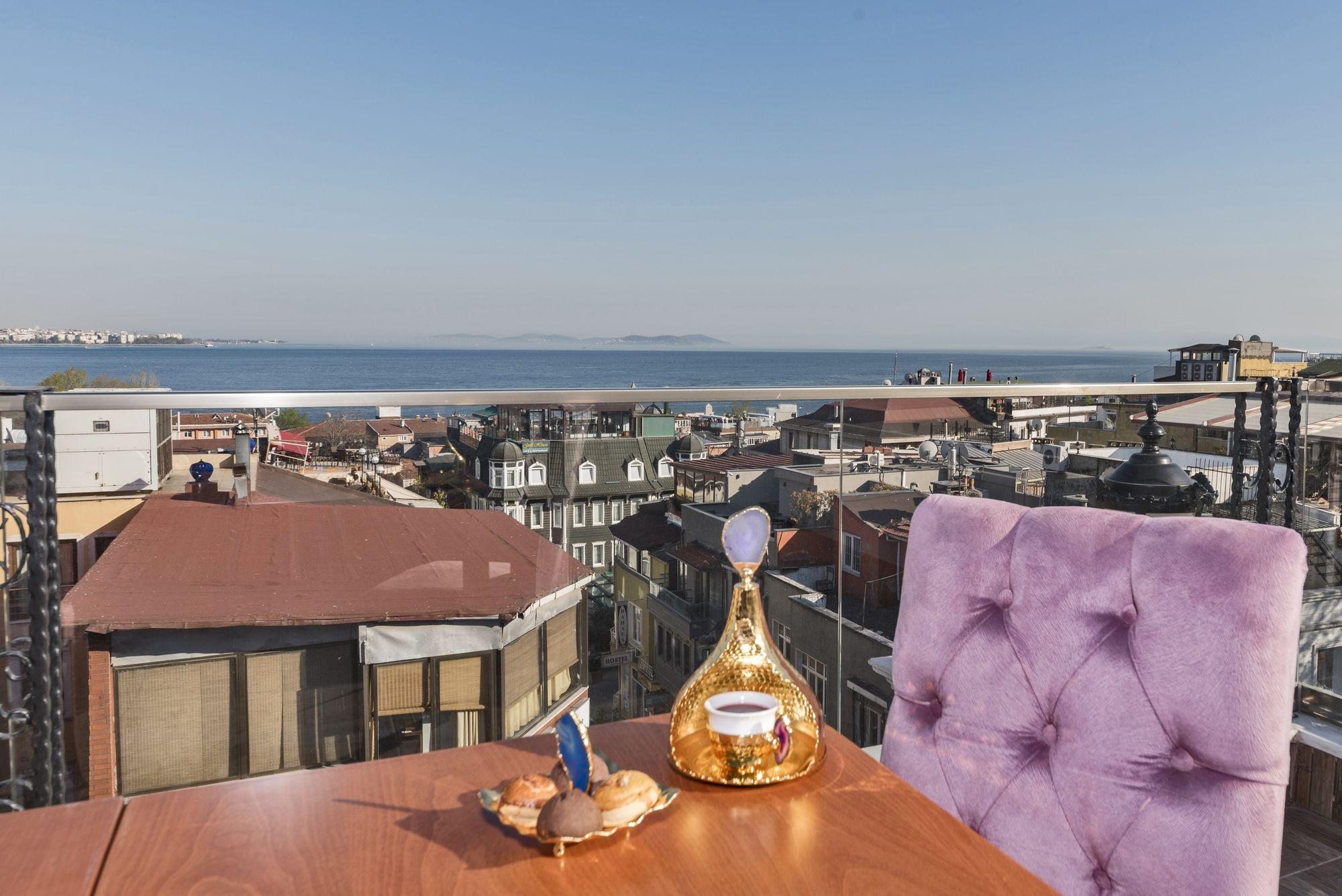 Hotel Magnaura House 3*