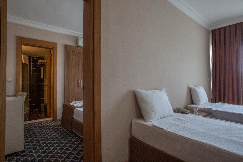 Hotel Batont Garden
