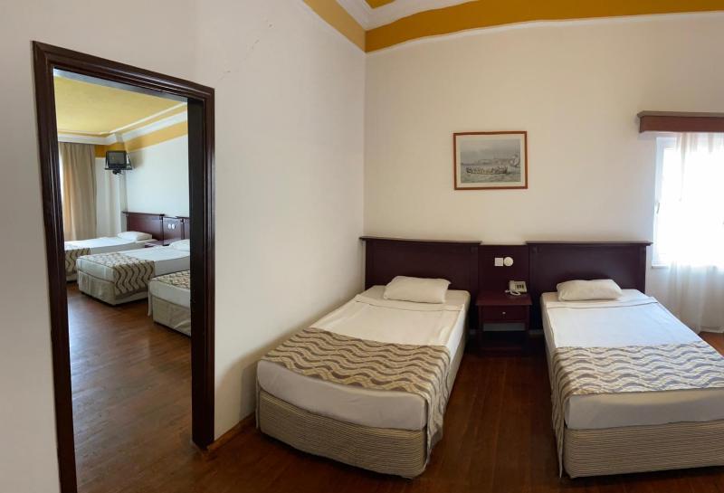 Larissa Hill Hotel Konakli