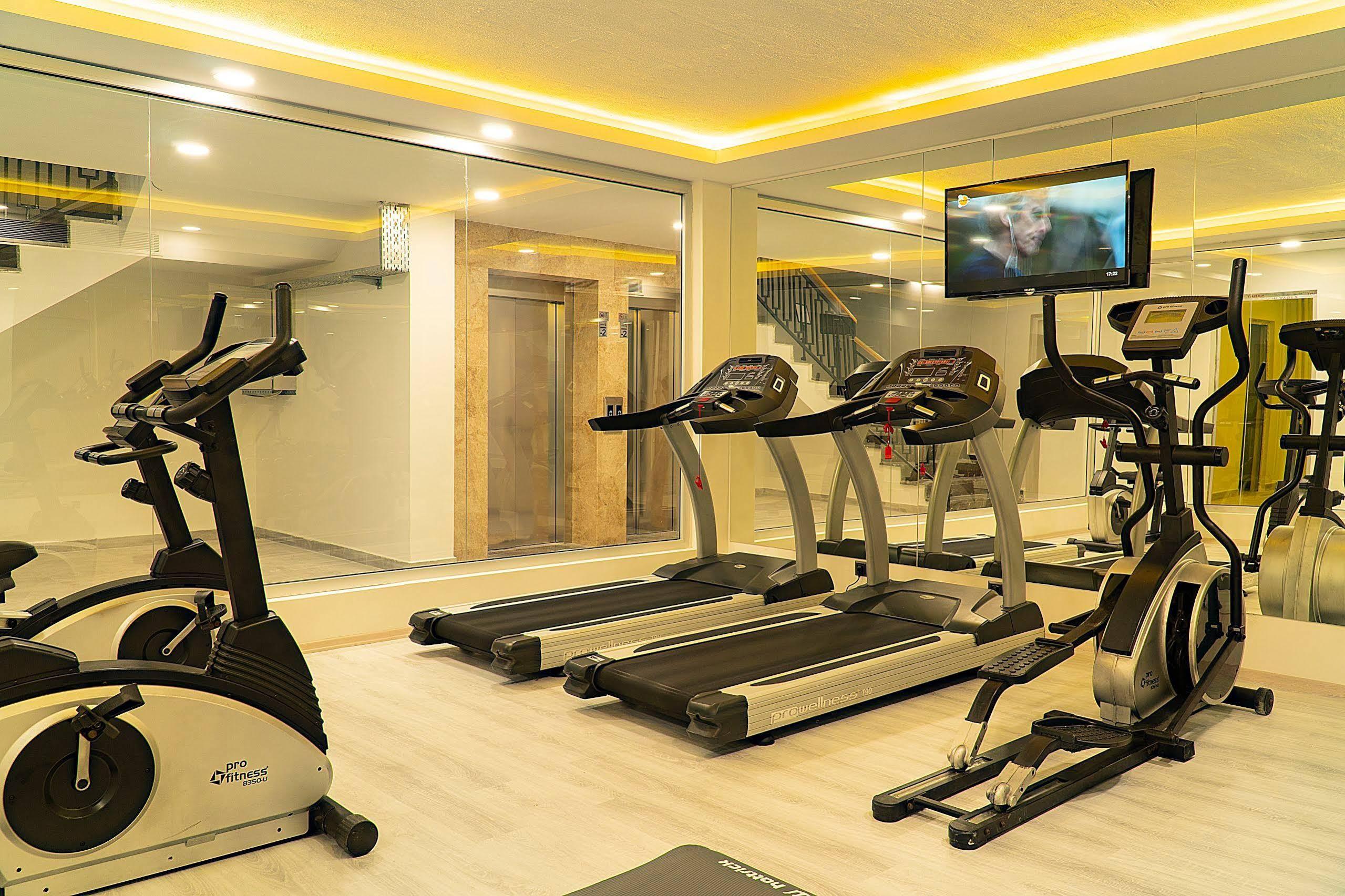 Angel's Park Hotel 4*