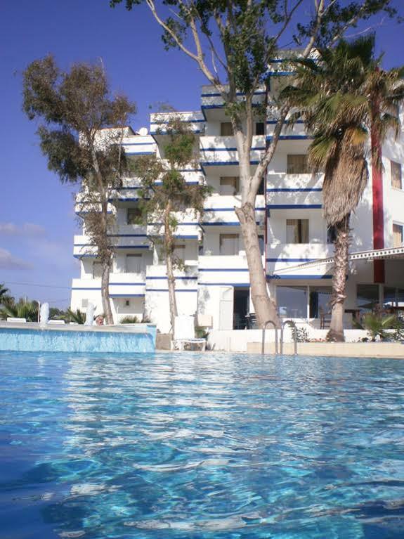 Hotel Skys 3*