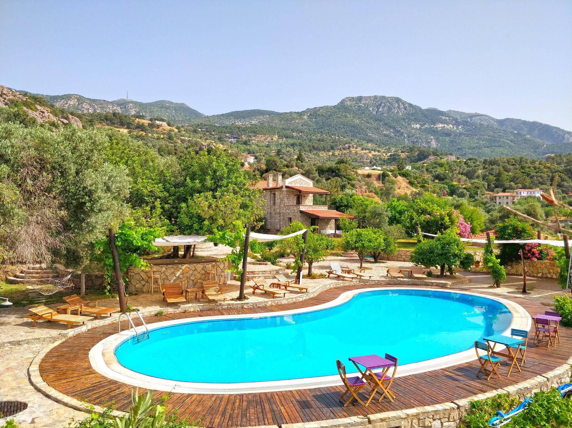Hotel Zephyros 3*