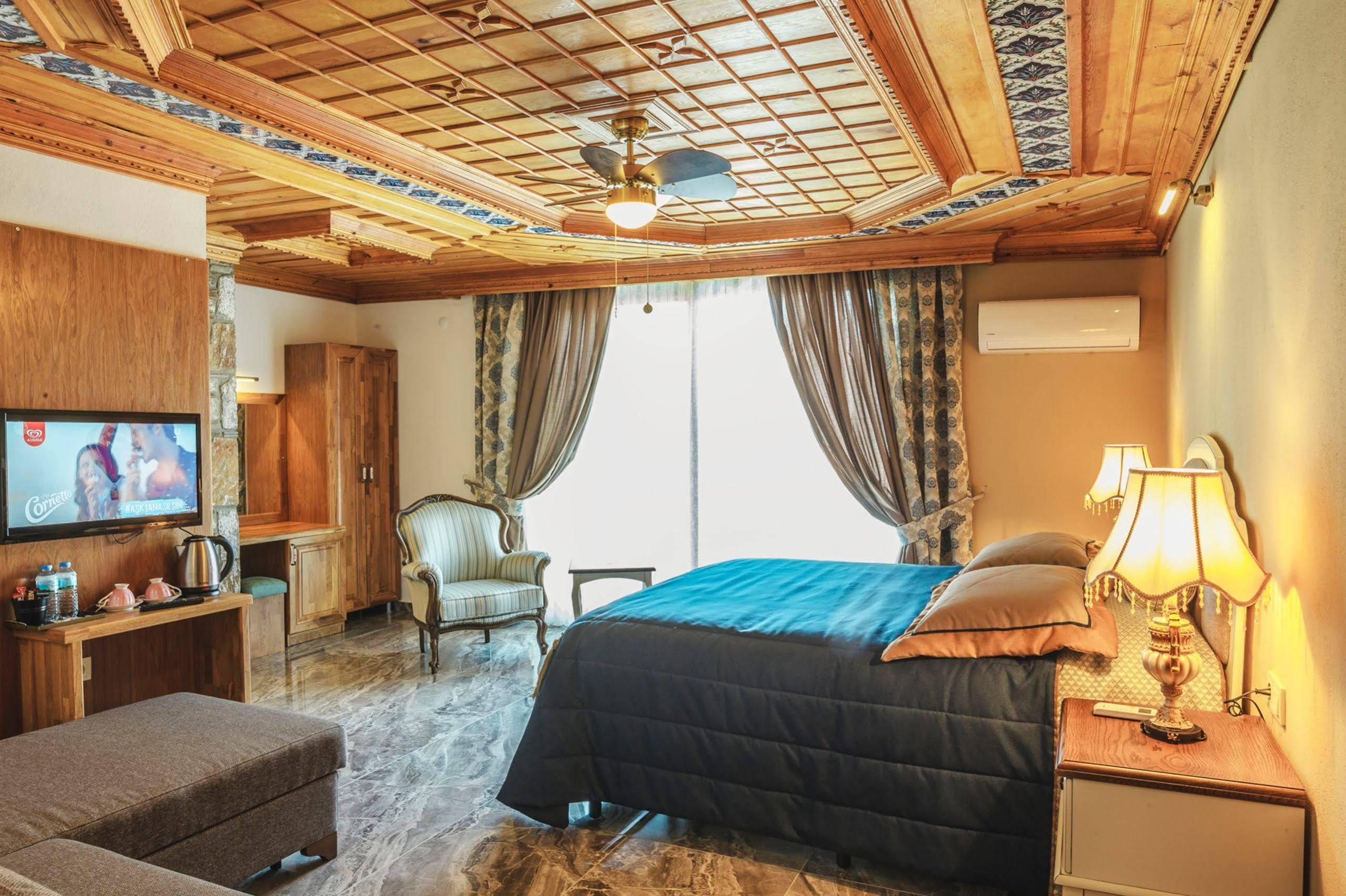 Aparthotel Gumus 3*