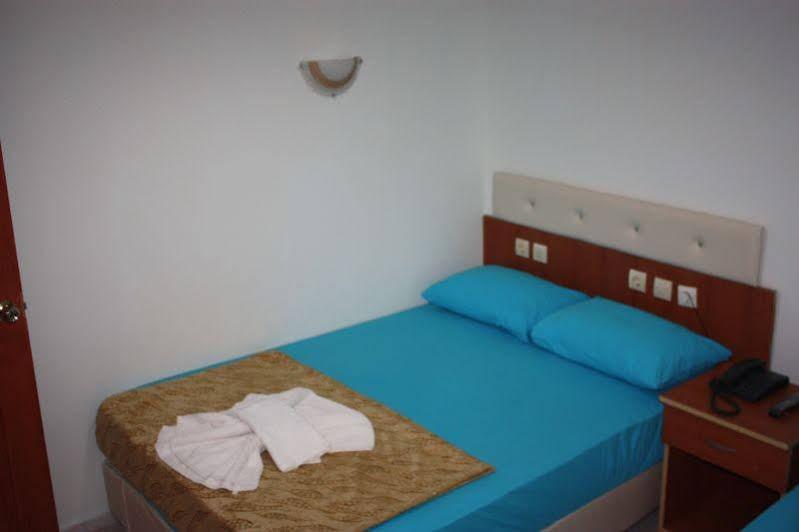 Hotel Almir 3*