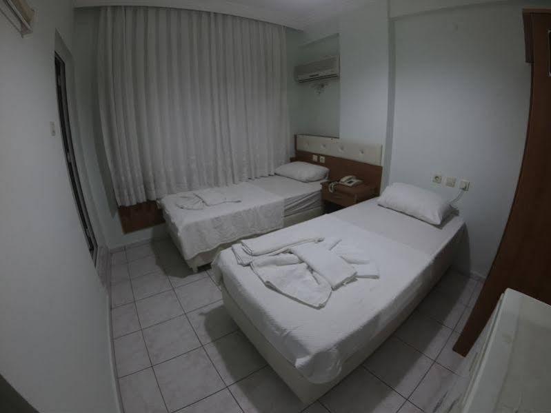 Almir Hotel Kizkalesi