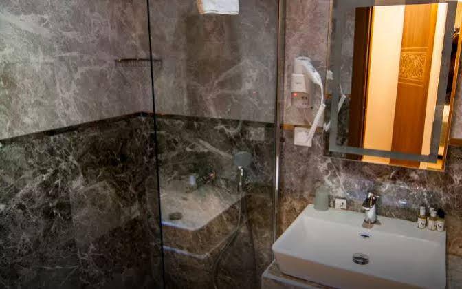Hotel Exelans 3*