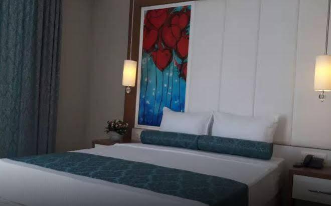 Exelans Hotel