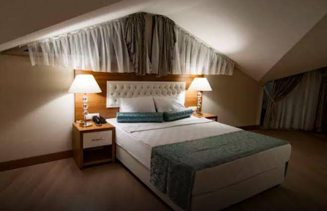 Exelans Hotel