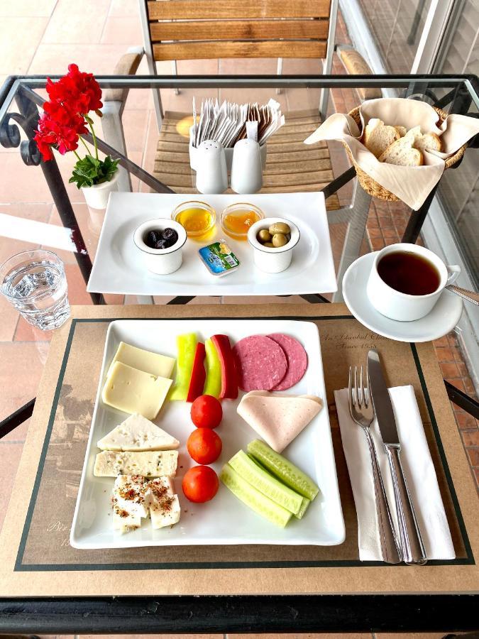 Cinar Hotel