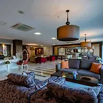 Palmeras Beach Hotel