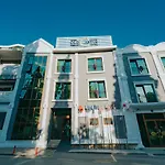 Ener Old Castle Resort Hotel