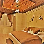 Ciner Hotel