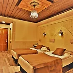 Ciner Hotel