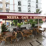 Grand Medya Hotel-Oldtown