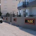 Yildiz Apart