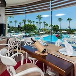Iz Flower Side Beach Hotel