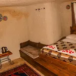 Melek Cave Hotel