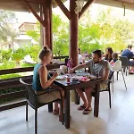 Alya Hotel Goecek