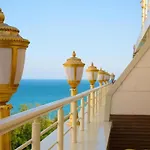 Hotel Emirhan Palace