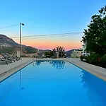Villa Asya