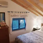 Alterna Koey Evi